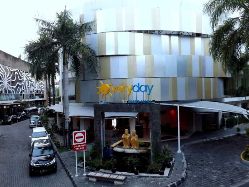 Everyday Hotel Kuta Central 외부 사진