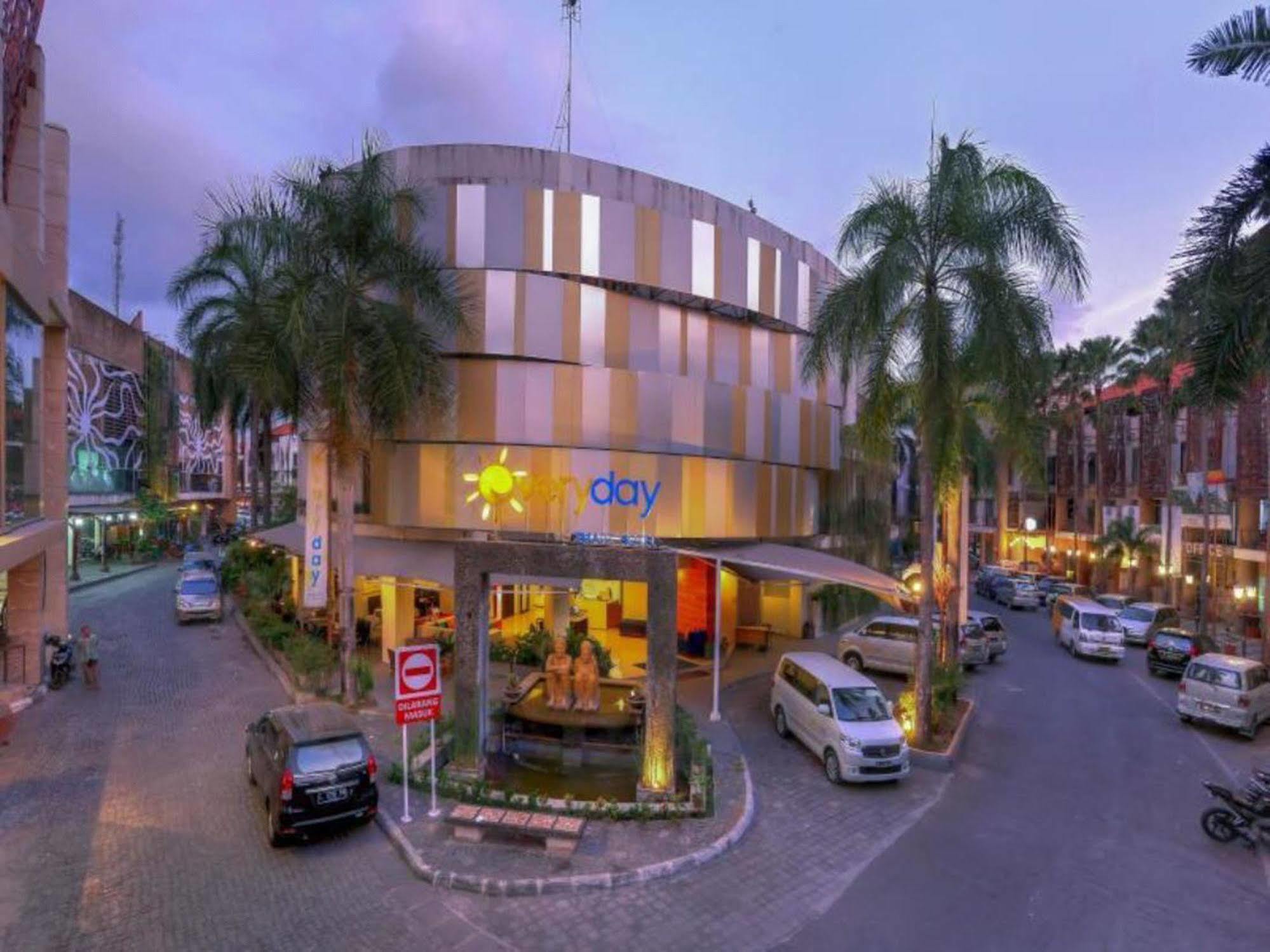 Everyday Hotel Kuta Central 외부 사진